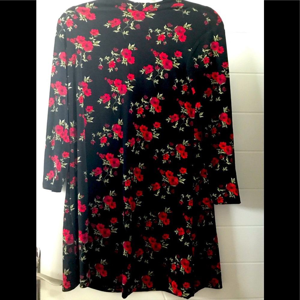 Rose Mini Dress with Keyhole Back